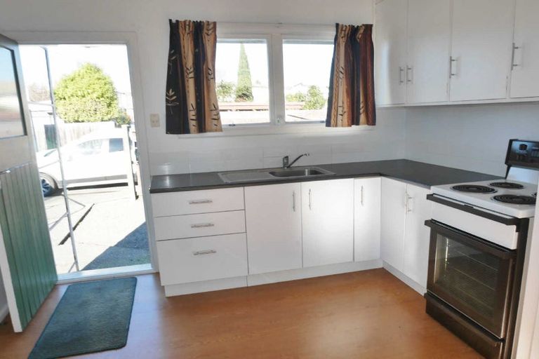 Photo of property in 64 Trafalgar Street, St Albans, Christchurch, 8014