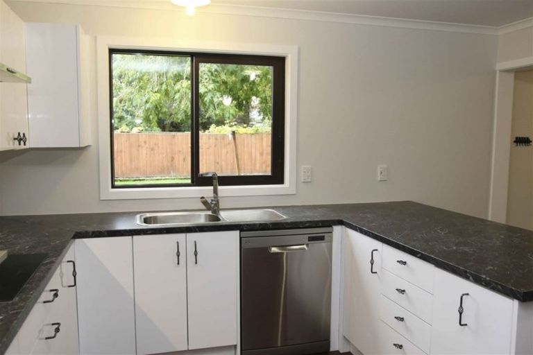 Photo of property in 12 Robertson Street, Richmond, Invercargill, 9810