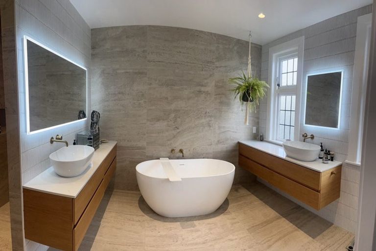 Photo of property in 64 Cashmere Avenue, Khandallah, Wellington, 6035