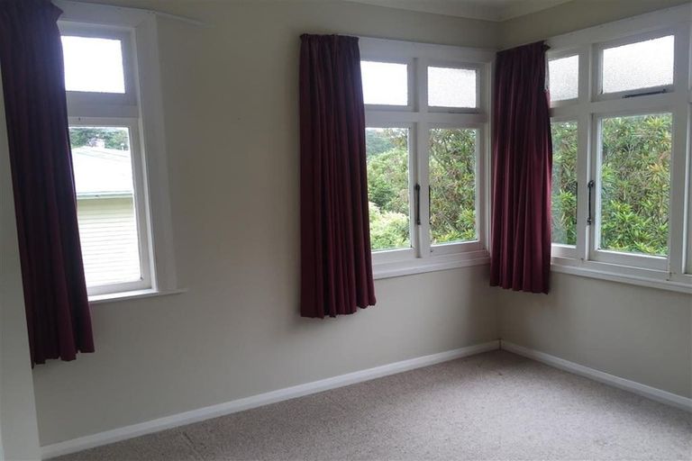 Photo of property in 58 Awarua Street, Ngaio, Wellington, 6035