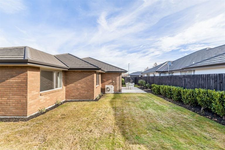 Photo of property in 8 Te Whariki Street, Marshland, Christchurch, 8083