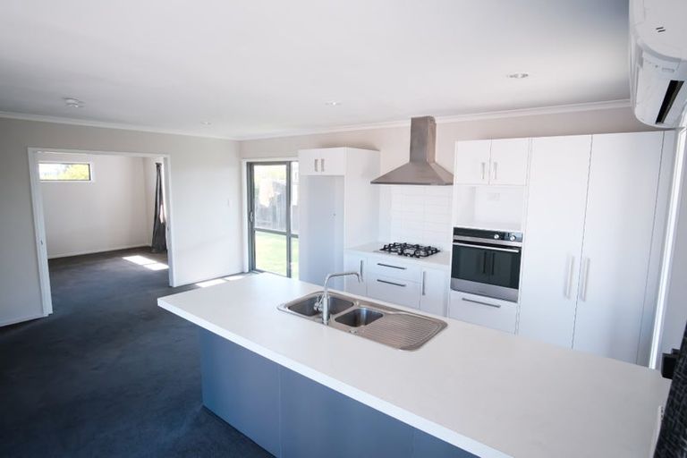 Photo of property in 10 Claymore Street, Woolston, Christchurch, 8062