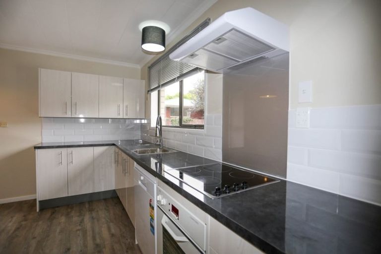 Photo of property in 55b Middleton Road, Upper Riccarton, Christchurch, 8041