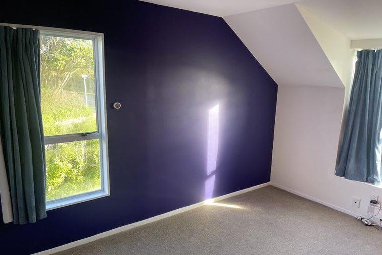 Photo of property in 1 Hollydale Grove, Churton Park, Wellington, 6037