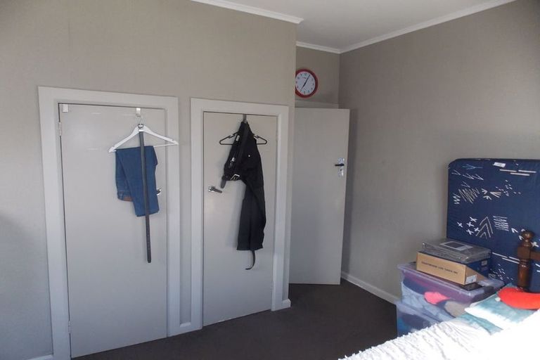 Photo of property in 21 Rewa Street, Takaro, Palmerston North, 4412