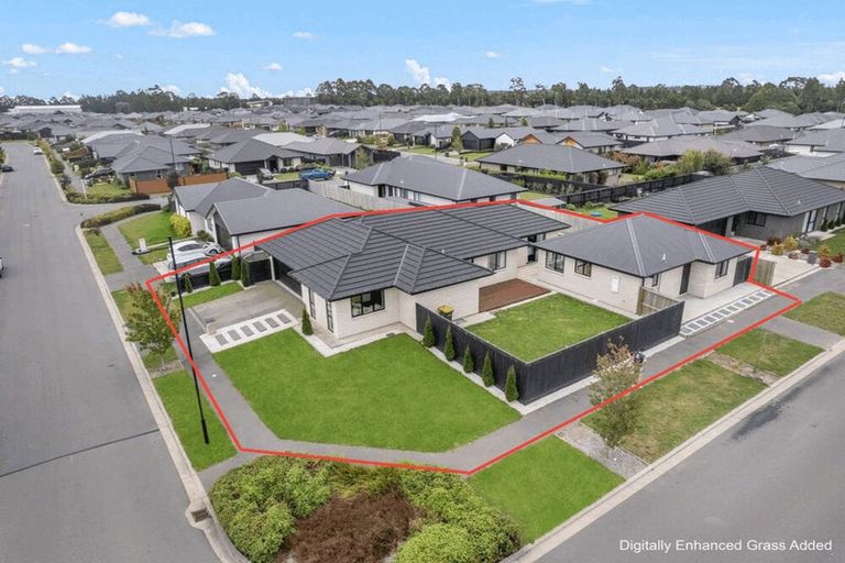 Photo of property in 43 Nicolau Avenue, Rolleston, 7615