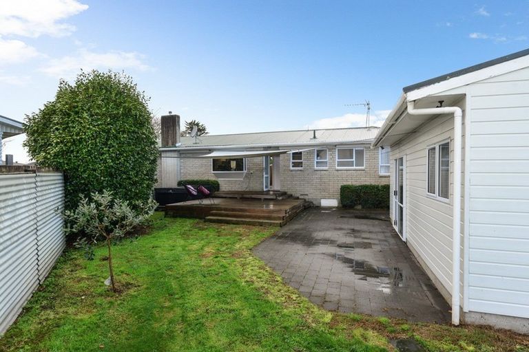 Photo of property in 2 Margaret Place, Deanwell, Hamilton, 3206