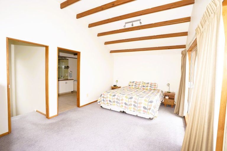 Photo of property in 8 Kingswood Place, Langs Beach, Waipu, 0582