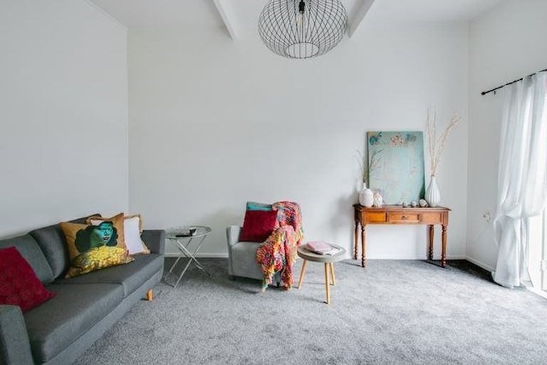 Photo of property in 3/209 Mcleod Street, Camberley, Hastings, 4120