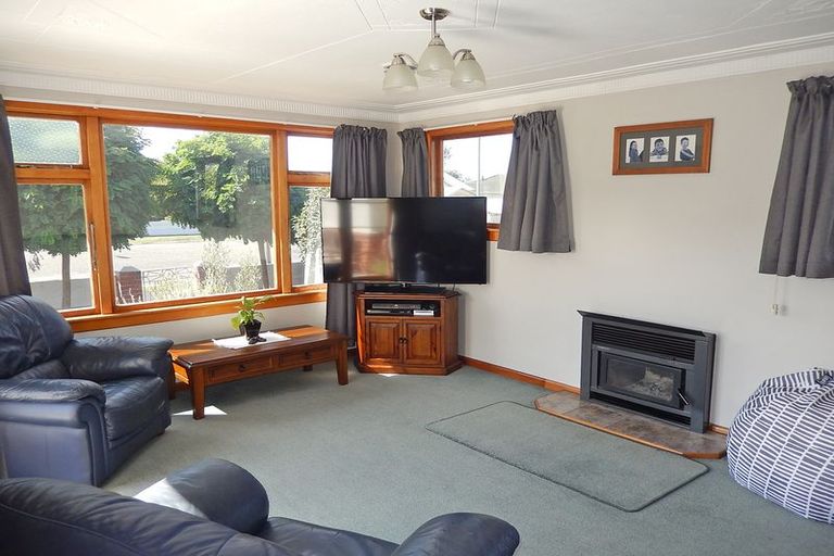 Photo of property in 15 Frome Street, Oamaru North, Oamaru, 9400