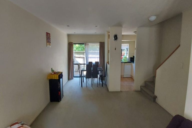 Photo of property in 22/2 Arawa Street, New Lynn, Auckland, 0600