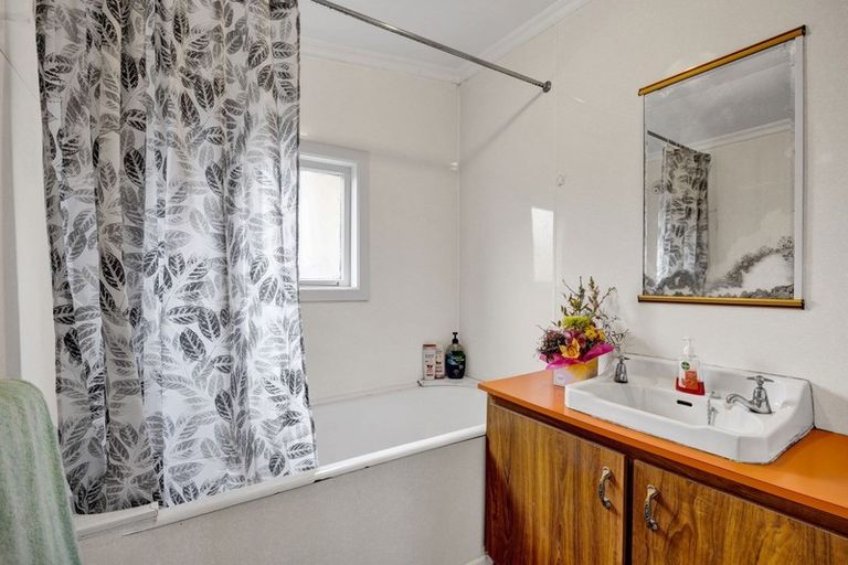 Photo of property in 67 Orlando Street, Stratford, 4332