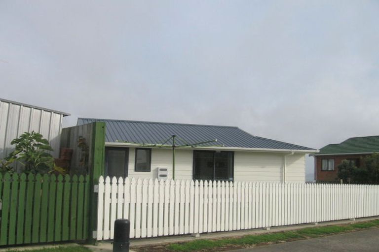 Photo of property in 29 Doncaster Terrace, Ascot Park, Porirua, 5024