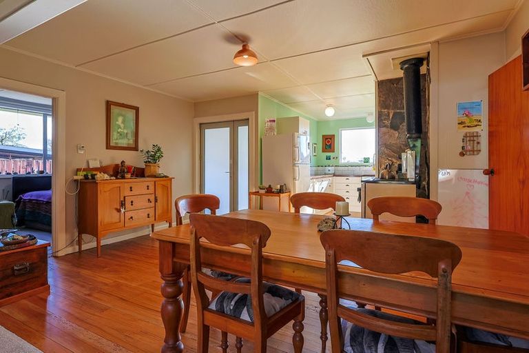 Photo of property in 74 Main Road, Harihari, 7884