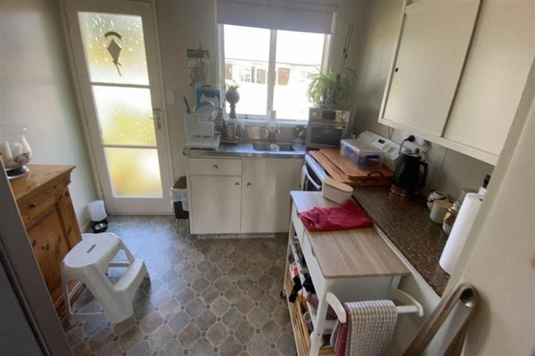 Photo of property in 1/50 Middle Road, Havelock North, 4130