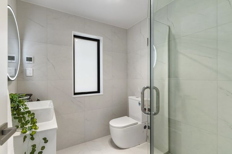 Photo of property in 39 Pinecrest Drive, Gulf Harbour, Whangaparaoa, 0930