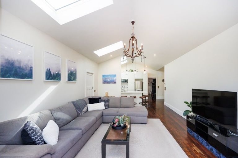 Photo of property in 3 Karaka Street, Hokowhitu, Palmerston North, 4410