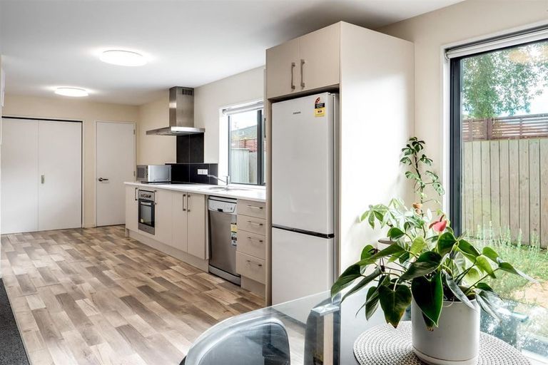 Photo of property in 1/120 Stanmore Road, Linwood, Christchurch, 8011