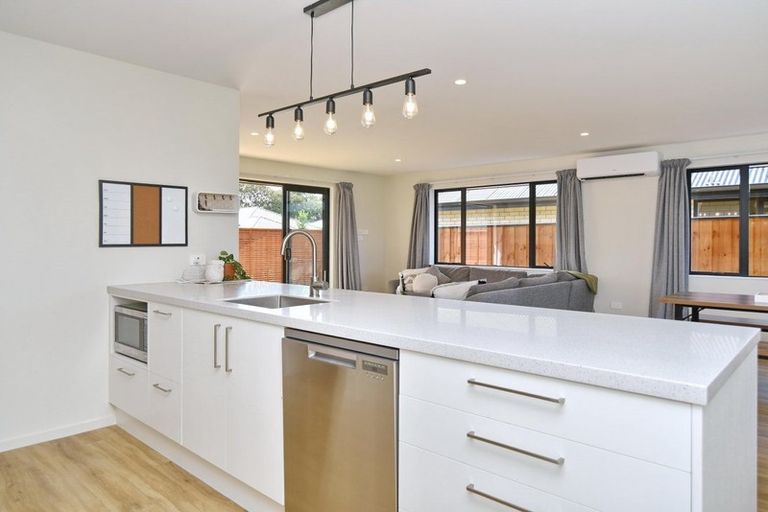 Photo of property in 21 Quinn Crescent, Woodend, 7610