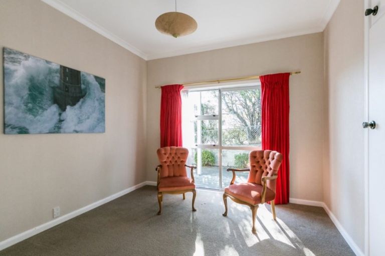 Photo of property in 25 Simla Terrace, Hospital Hill, Napier, 4110
