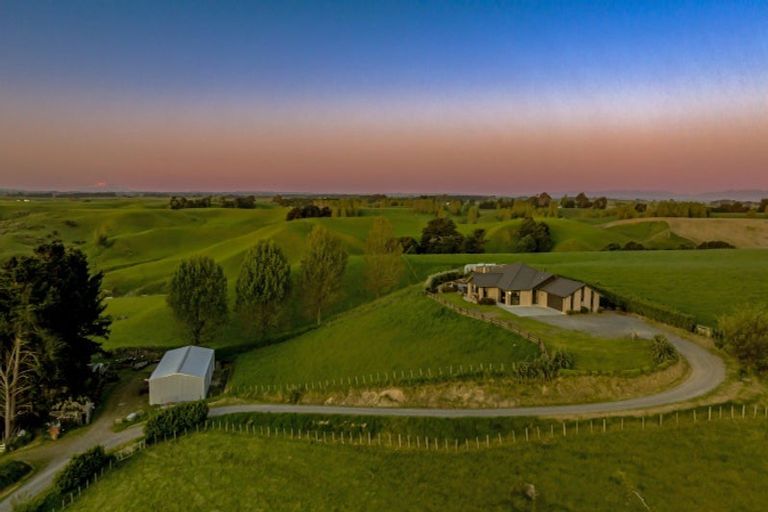 Photo of property in 268 Halcombe Road, Feilding, 4775