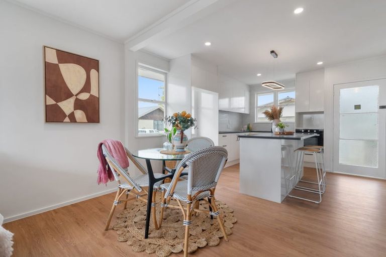 Photo of property in 8 Brightwell Street, Papakura, 2110