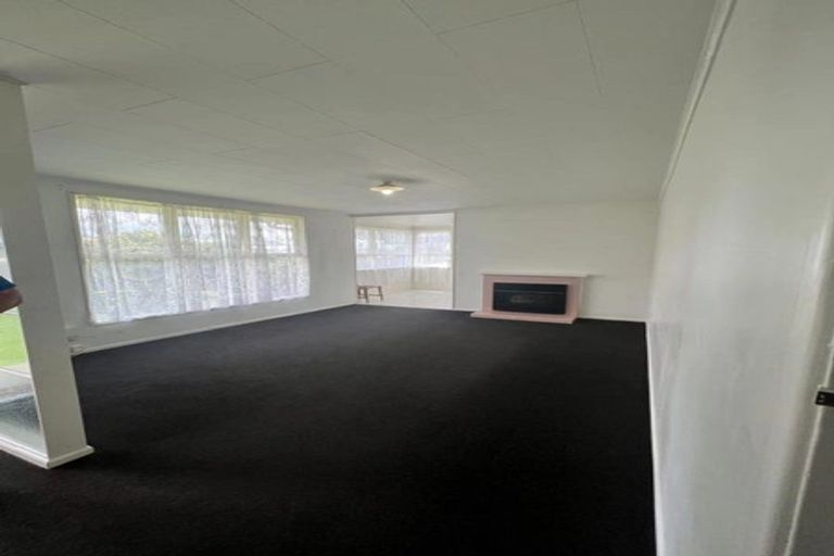Photo of property in 21 Von Sturmer Street, Mangere East, Auckland, 2024