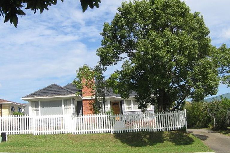 Photo of property in 1/35 Reeves Road, Pakuranga, Auckland, 2010