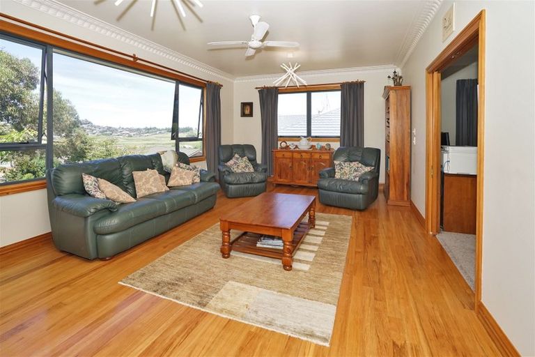 Photo of property in 11 Guernsey Place, Grandview Heights, Hamilton, 3200