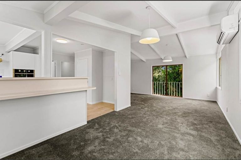 Photo of property in 80 Awaruku Road, Torbay, Auckland, 0630