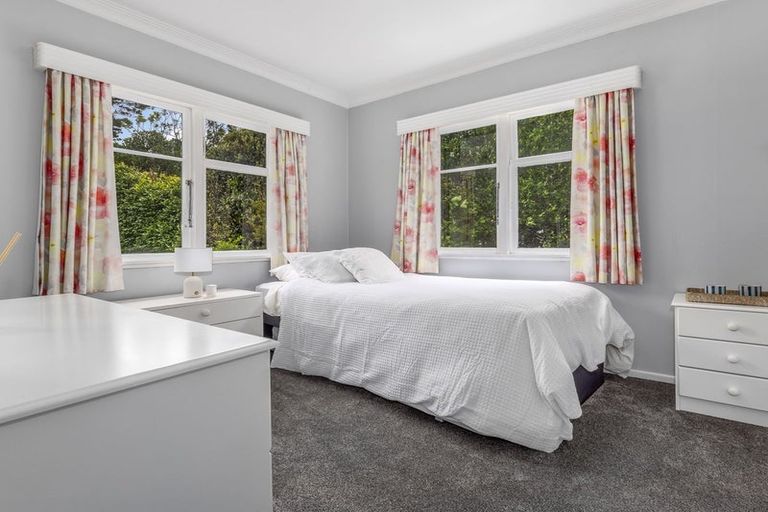 Photo of property in 69 Bartholomew Road, Levin, 5510