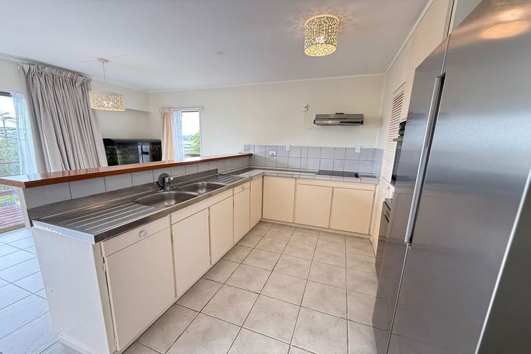 Photo of property in 8 Cherry Crescent, Pukekohe, 2120