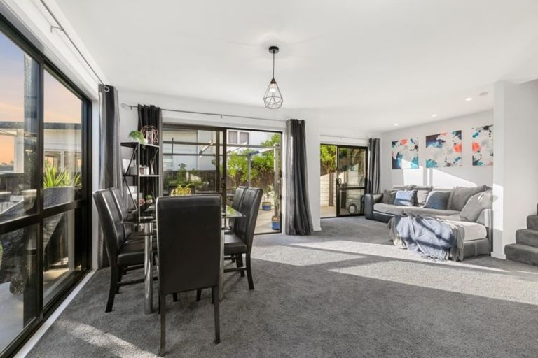 Photo of property in 131 Kennedy Road, Pyes Pa, Tauranga, 3112