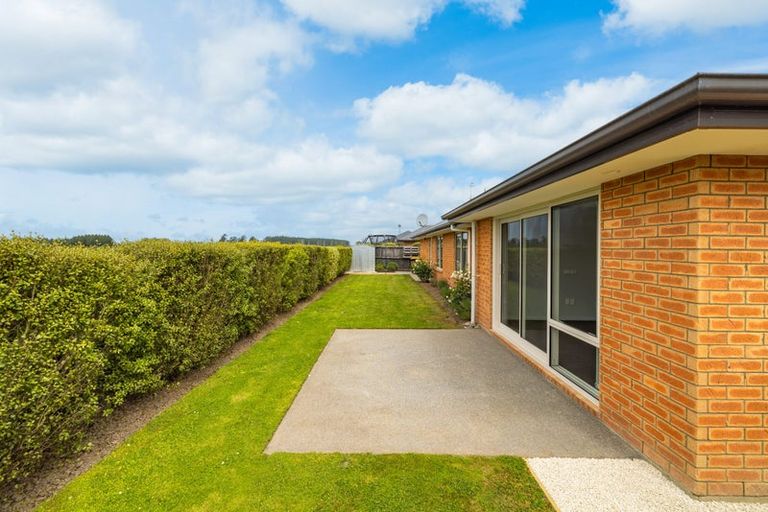 Photo of property in 60 Sutherland Drive, Kaiapoi, 7630