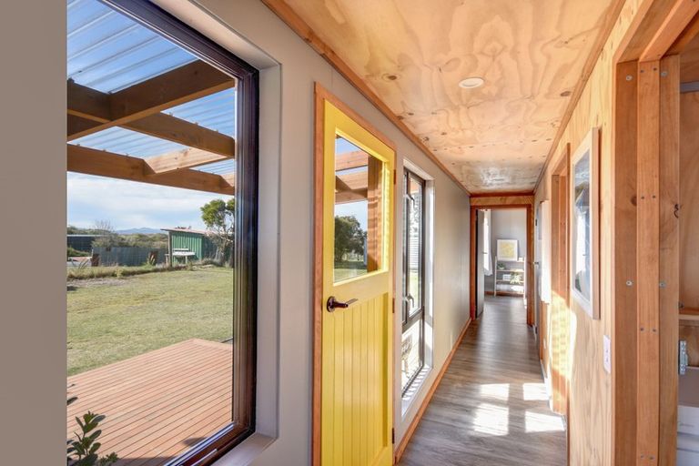 Photo of property in 125 Moturata Road, Taieri Beach, Taieri Mouth, 9091