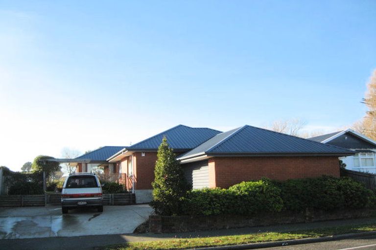 Photo of property in 339 Keyes Road, New Brighton, Christchurch, 8083