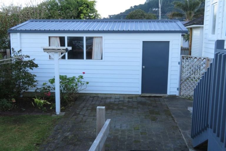 Photo of property in 807 Queen Sh25 Street, Thames, 3500