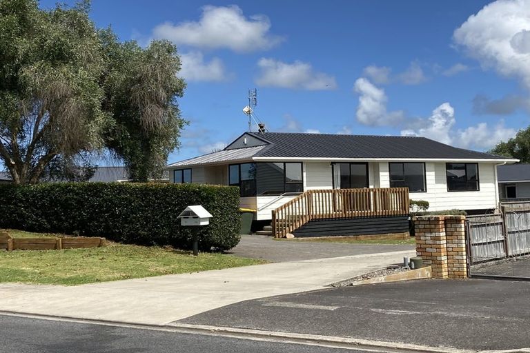 Photo of property in 26 Colombo Road, Waiuku, 2123