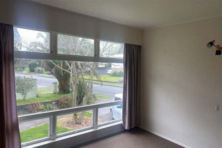 Photo of property in 17 Glen Street, Levin, 5510