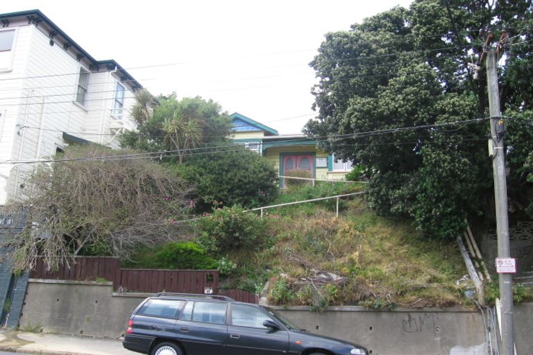 Photo of property in 81 Brougham Street, Mount Victoria, Wellington, 6011