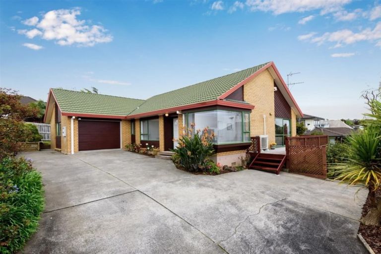 Photo of property in 13b Corriedale Place, Somerville, Auckland, 2014