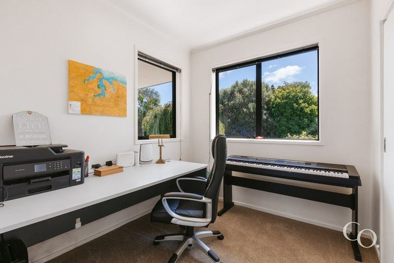 Photo of property in 17 Te Karaka Drive, Te Puna, Tauranga, 3174