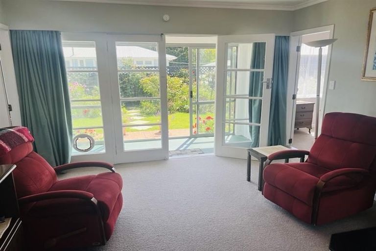 Photo of property in 7a Terrace Street, Marton, 4710