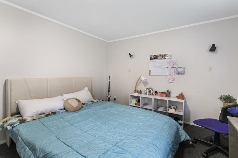 Photo of property in 1/515 Weymouth Road, Weymouth, Auckland, 2103