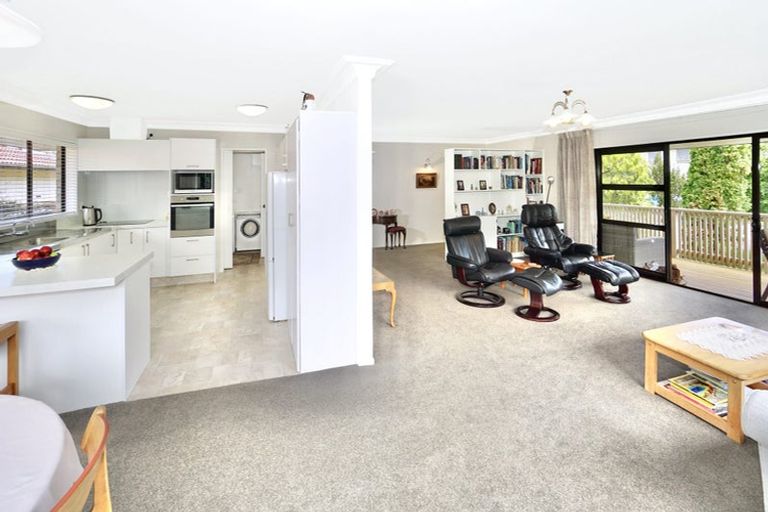 Photo of property in 16 Saunders Place, Te Puke, 3119