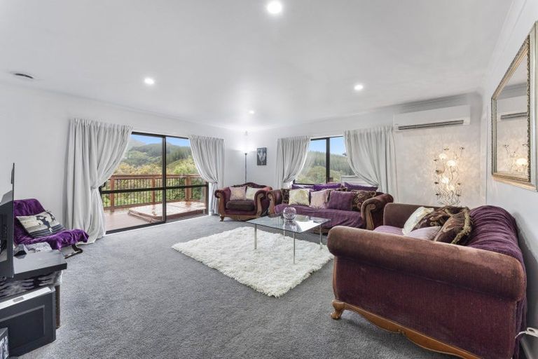 Photo of property in 13 Frankie Stevens Place, Riverstone Terraces, Upper Hutt, 5018