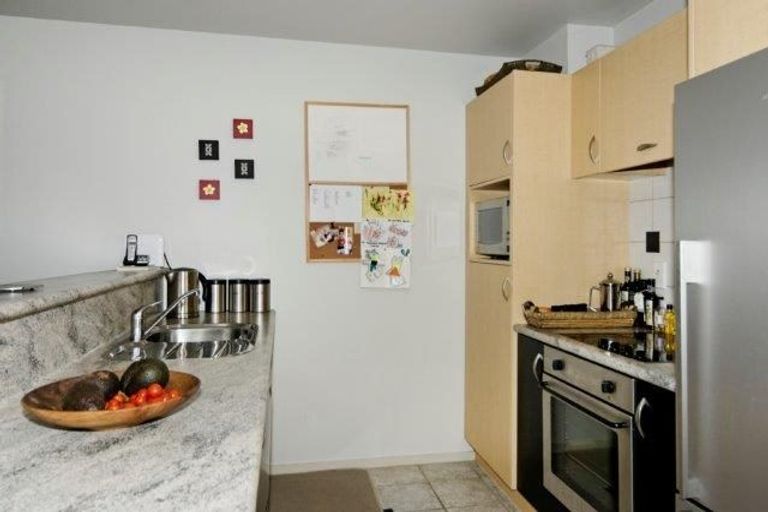 Photo of property in 19/8 Soljak Place, Mount Albert, Auckland, 1025