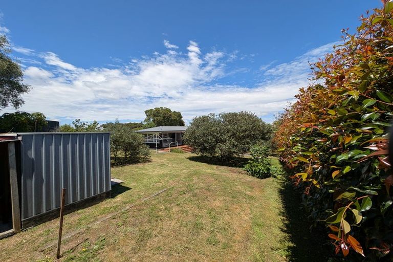 Photo of property in 9 Kowhai Park Road, Maunu, Whangarei, 0110