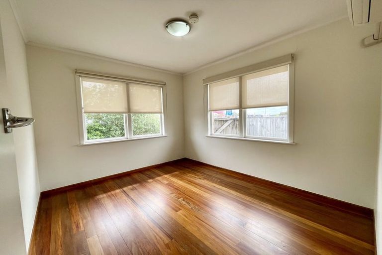 Photo of property in 1/5 Ti Rakau Drive, Pakuranga, Auckland, 2010
