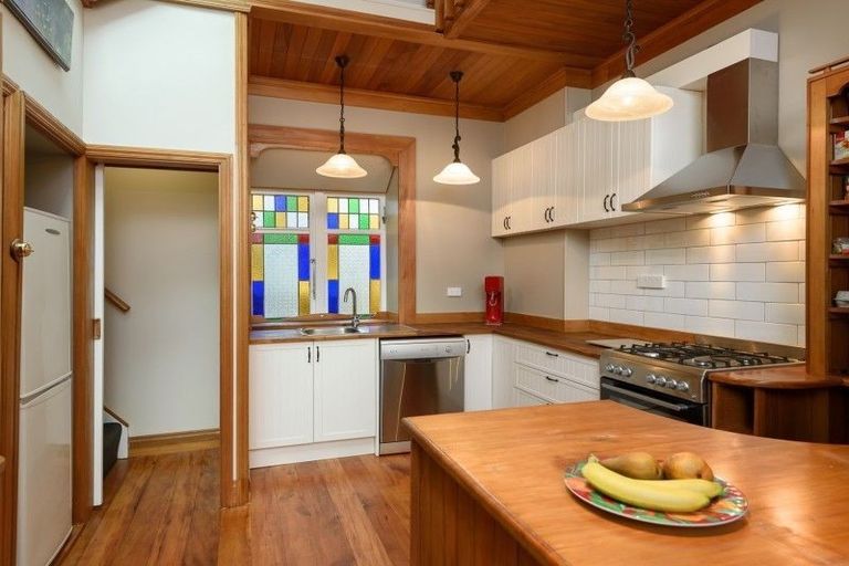 Photo of property in 4 Ascot Street, Thorndon, Wellington, 6011